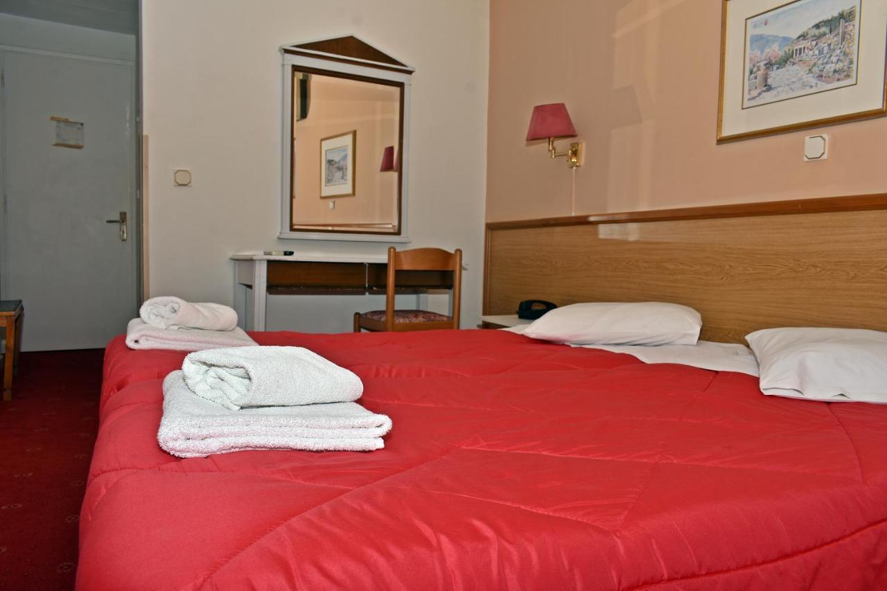 Iniohos Hotel Дельфы Экстерьер фото
